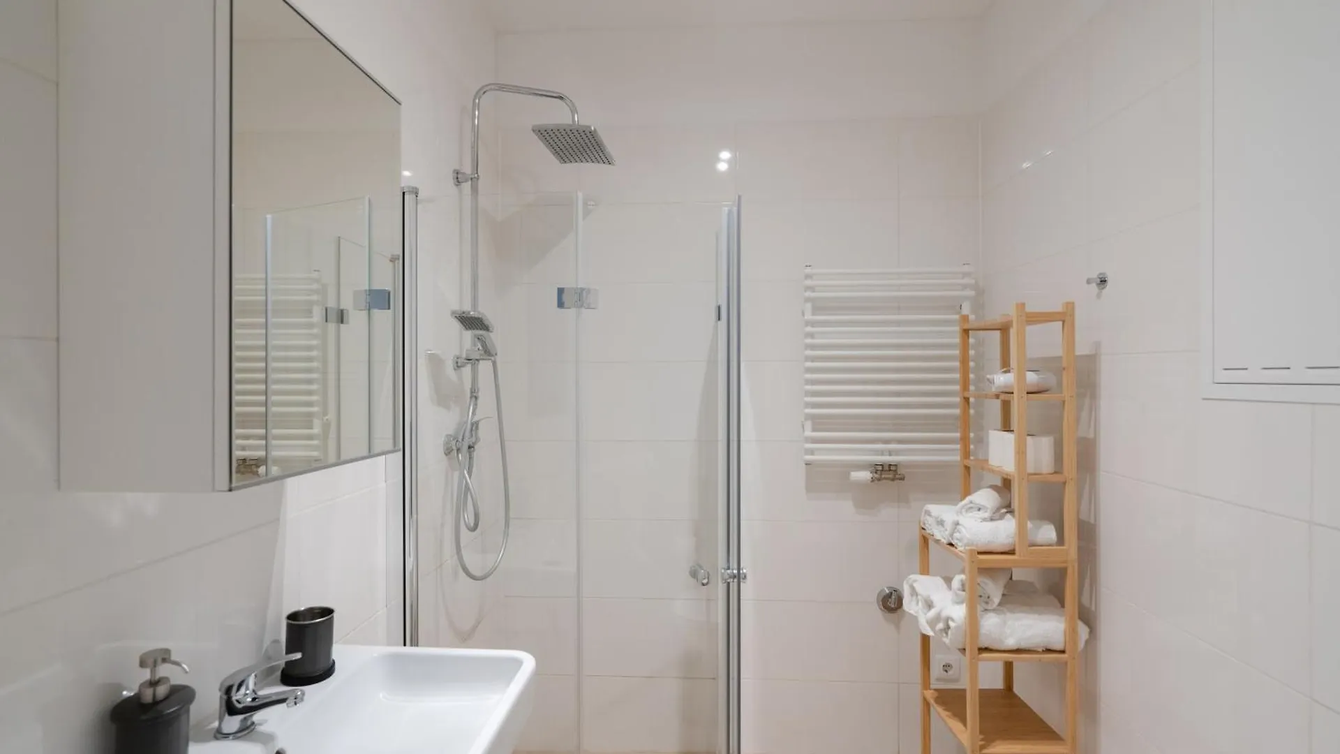 New Favoriten - Serviced Apartments Wiedeń Austria