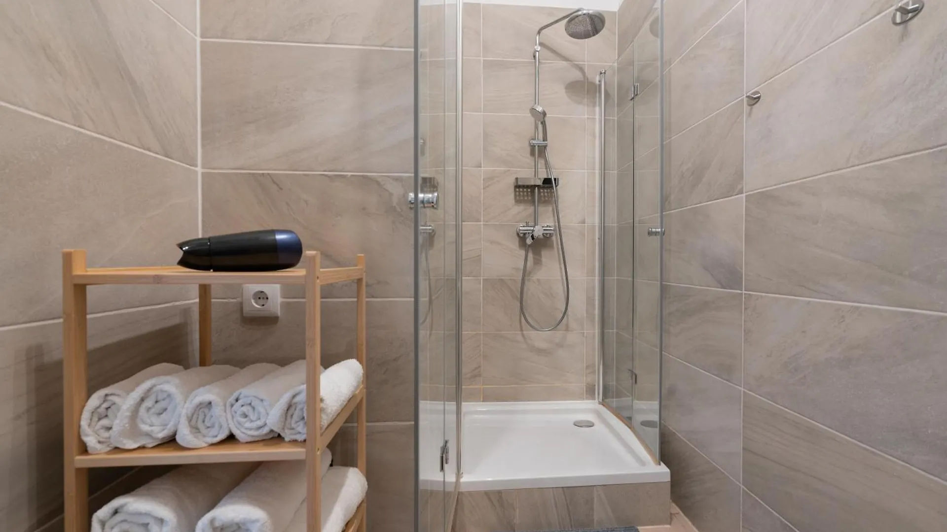 New Favoriten - Serviced Apartments Wiedeń